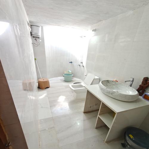 Amatya Homestay, Handia